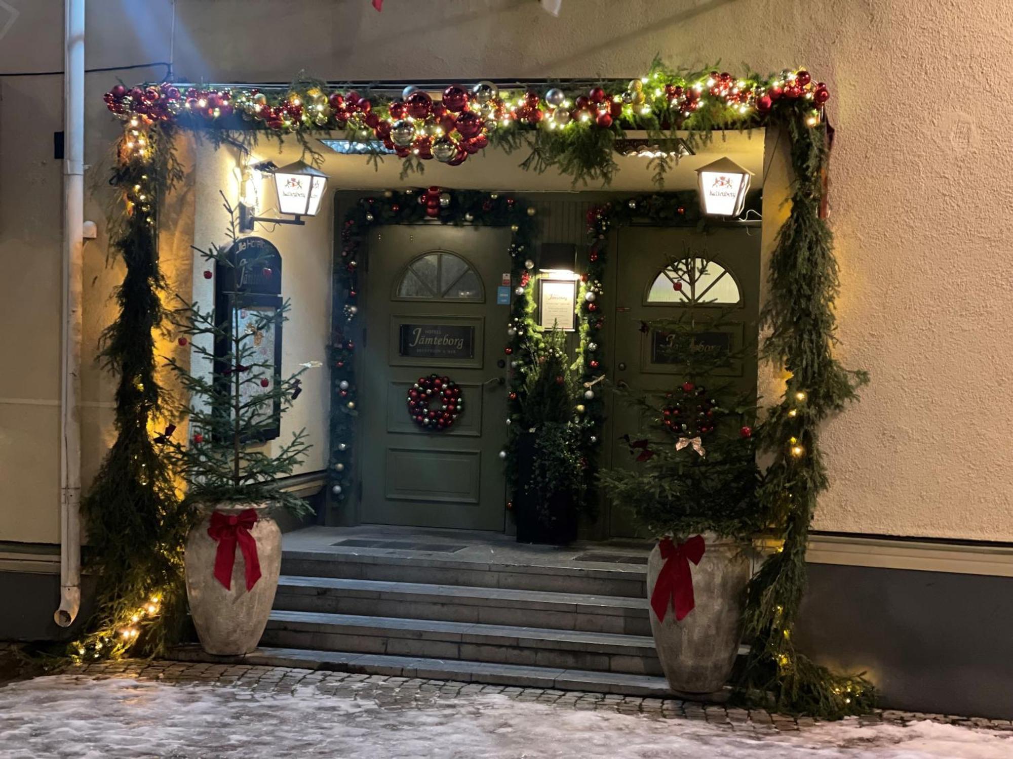 Hotel Jaemteborg Östersund Esterno foto